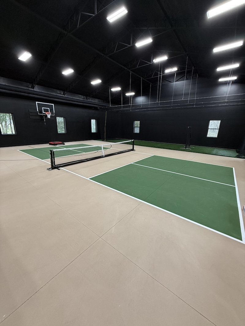 indoor-pickleball-court
